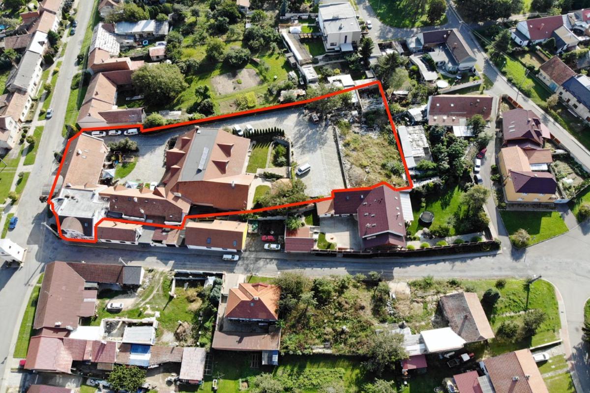 Bezmerovsky Dvur Kromieryż Zewnętrze zdjęcie